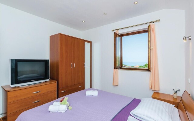 Beautiful Home in Gruda With Wifi and 2 Bedrooms