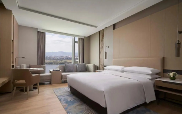 Отель Fuzhou Marriott Hotel Riverside