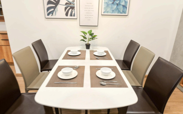 Sunny Vinhomes Metropolis Apartment