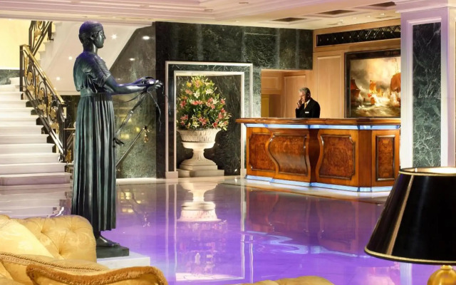 Royal Olympic Hotel