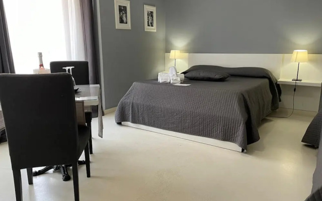 Luxury Room