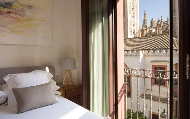 Puerta Catedral Apartments