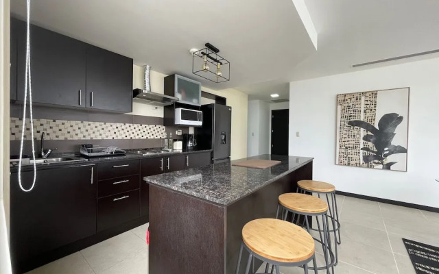 Santa Ana Guayaquil Lux Coliving Ecuador