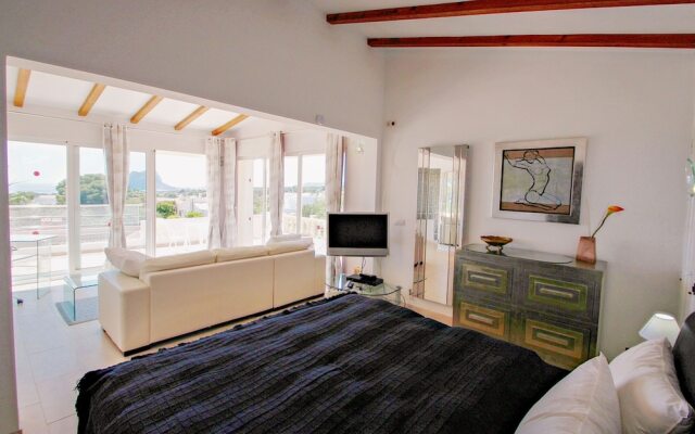 Michelle - sea view villa with private pool in Benissa