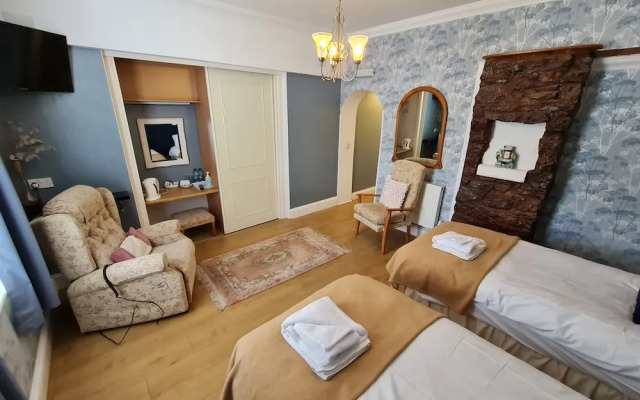 OYO Lavender House Hotel