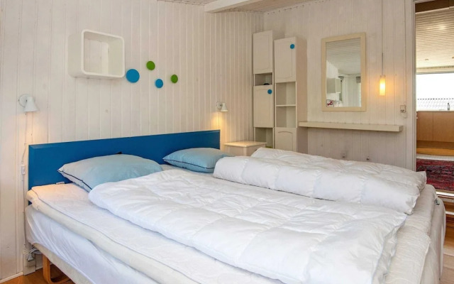 6 Person Holiday Home in Ebeltoft