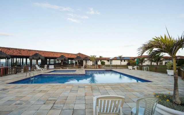 Casa c/ Área Goumert e 4 Suítes | CBR 11