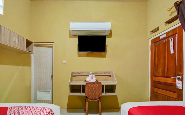 Melati House Syariah by OYO Rooms