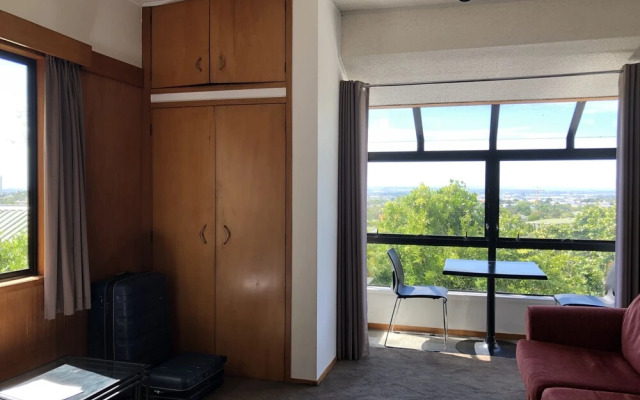 Mount Hobson Apartments