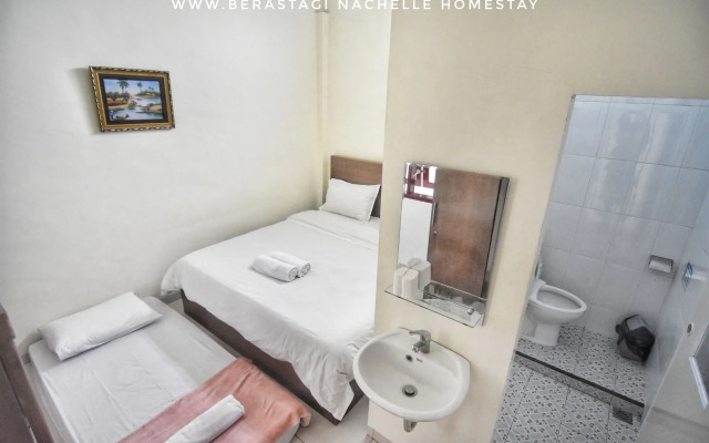 Berastagi Nachelle Homestay