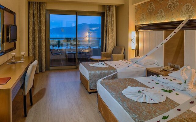 Golden Rock Beach Hotel - All Inclusive