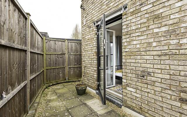 Gorgeous Roehampton Flat