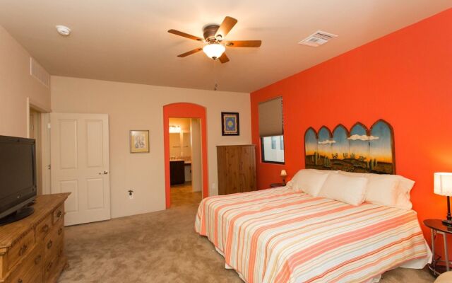Heart of Tucson By Signature Vacation Rentals