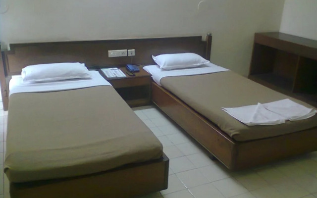 Ambika Yatri Niwas