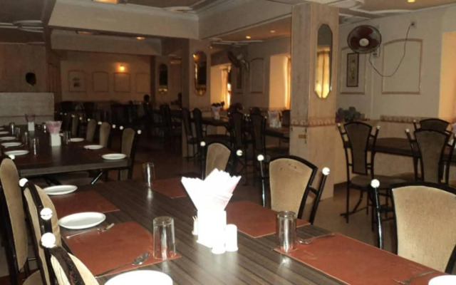 Hotel Dariyalal
