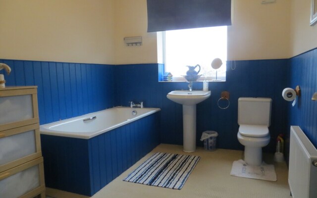 The Hideaway Close to all Amenities