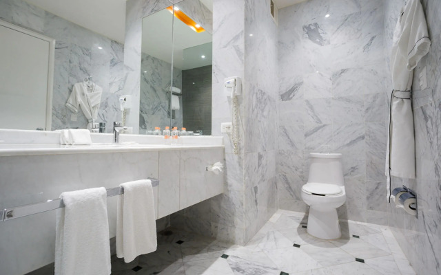 Real Inn Tijuana by Camino Real Hotels