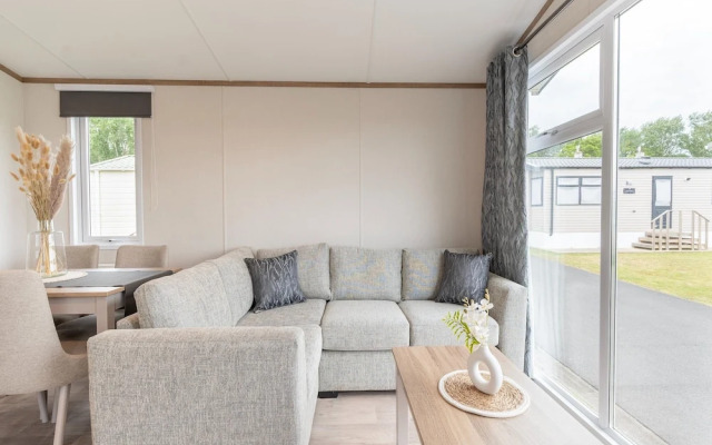 Chalet in De Haan Near Sandy Beaches