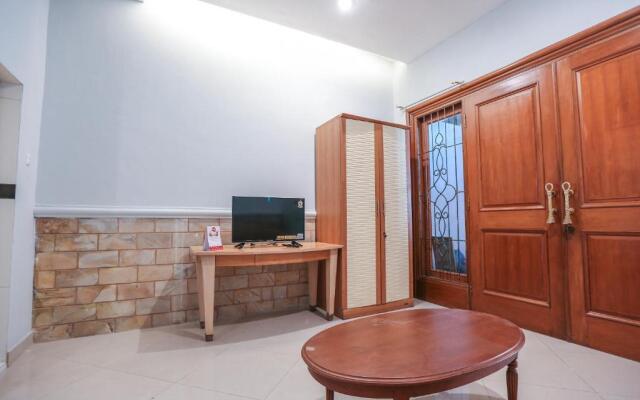 OYO 135 Menteng Guest House