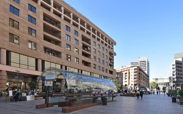 Northern Avenue, 2 bedrooms Luxury apartment HH882