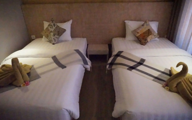 Locomotive Hotel and Spa by EPS