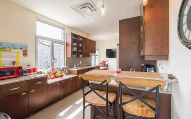 Sleeps6-apartment-parking-balcony-patio