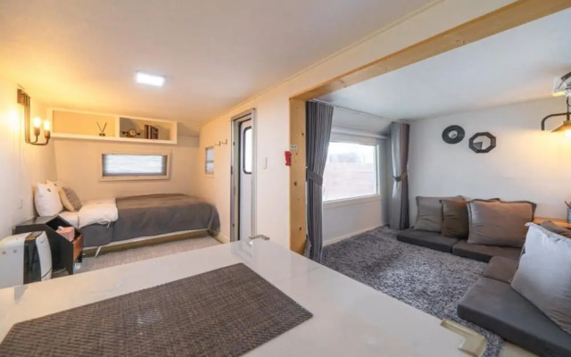 Jecheon de Tours Camp Club