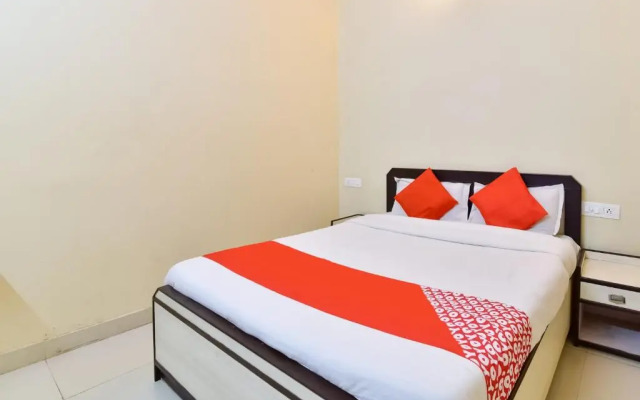 Hotel Amar Palace by OYO Rooms