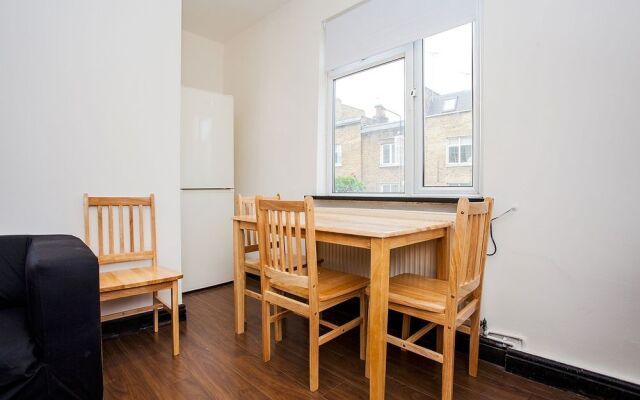 Brilliant 2 Bed Apt in Heart of Camden Town