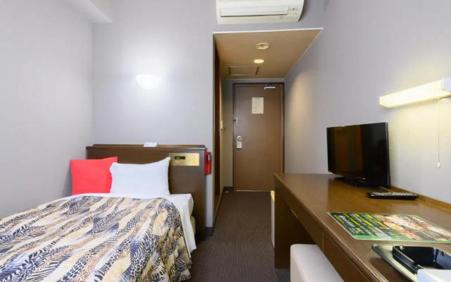 Tabist IWATA Station Hotel