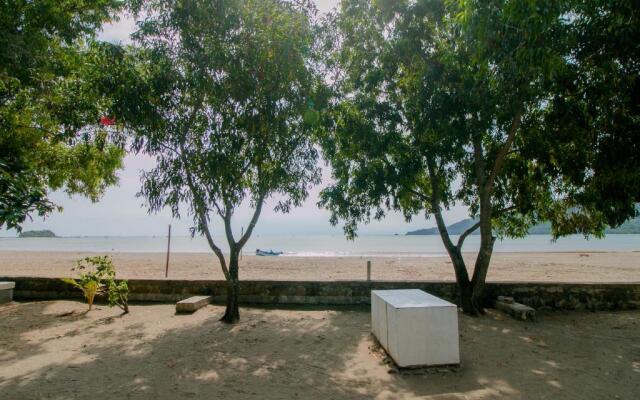 OYO 921 Hotel Ratu Pantai