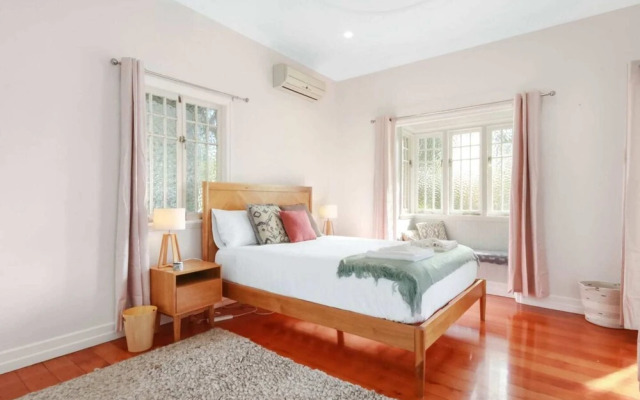 Charming 3 Bedroom House in Coorparoo