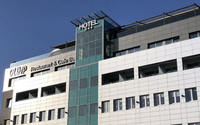 hotelImage