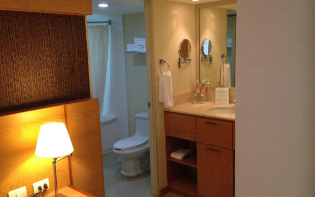 Staybridge Suites Guadalajara Expo by IHG
