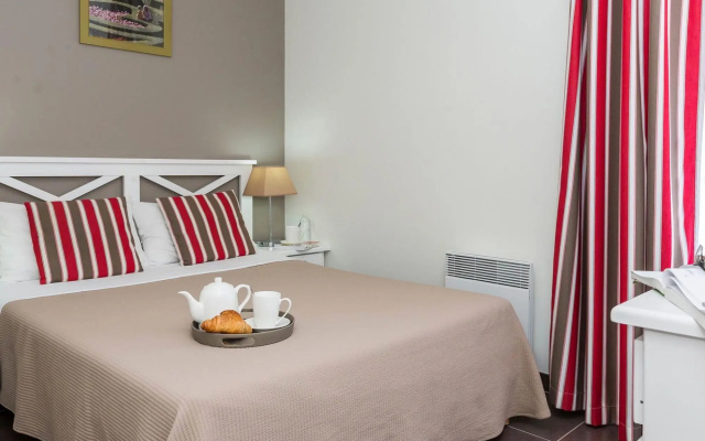 Modern apartment in the medieval Chinon in the Loire