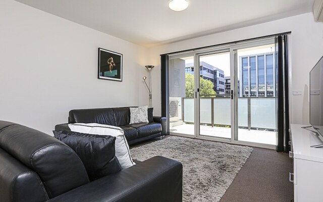 Accommodate Canberra - Braddon 33