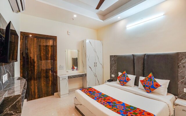 Fabexpress Red Diamond