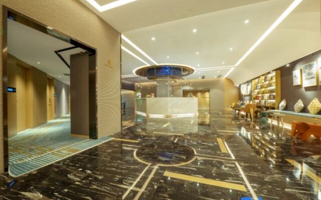 SuShi Qingshe Hotel (Hanzhong Road subway station)