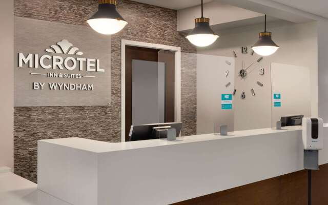 Microtel Inn & Suites by Wyndham Estevan