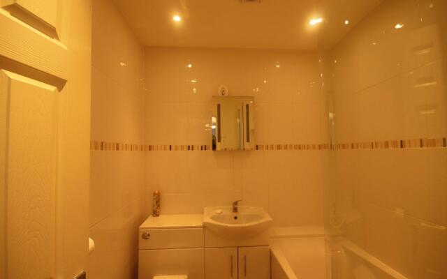 34H Medmerry Park 2 Bedroom Chalet Family Friendly