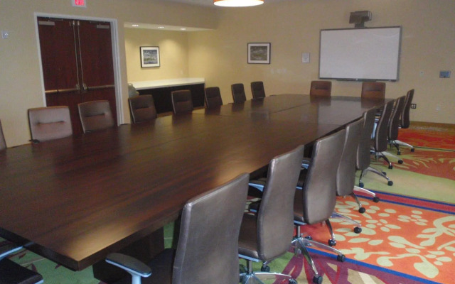 Courtyard by Marriott Warner Robins