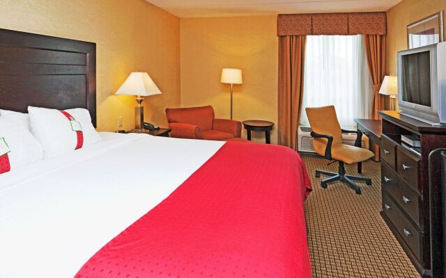 Holiday Inn Hotel & Suites Rochester - Marketplace, an IHG Hotel