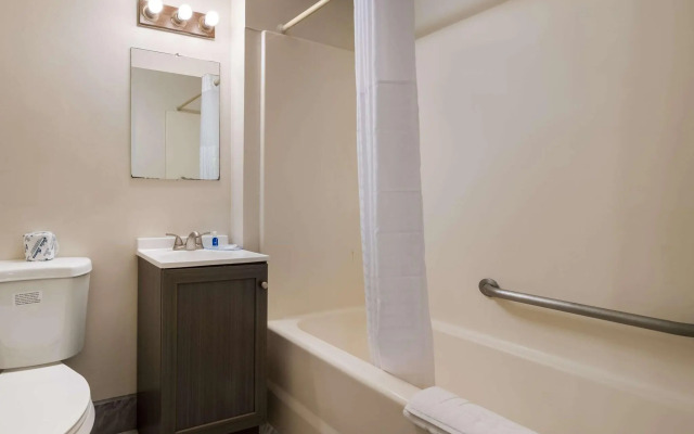 Rodeway Inn La Crosse Wi