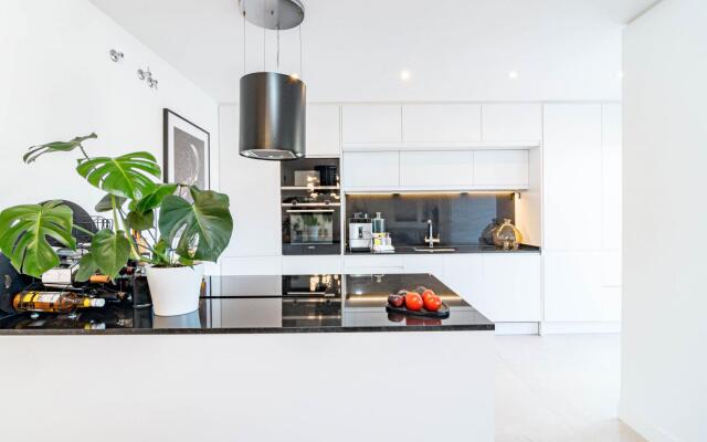 LAL- Fantastic family penthouse close to beaches