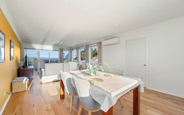 Beach Haven - Gorgeous 2 Bedroom House
