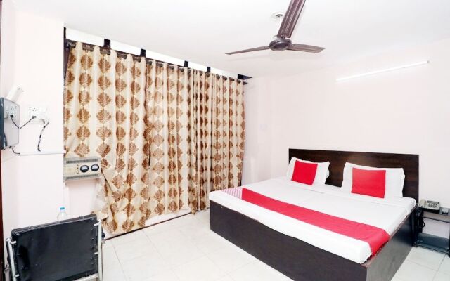 OYO 30274 Temple City Guest House