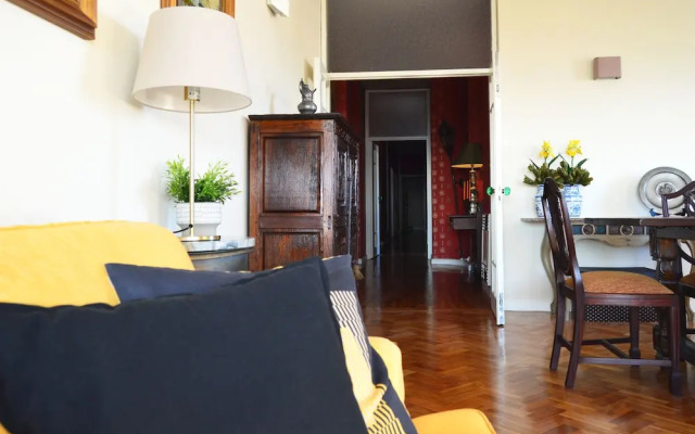 Pardal Apartment by JC