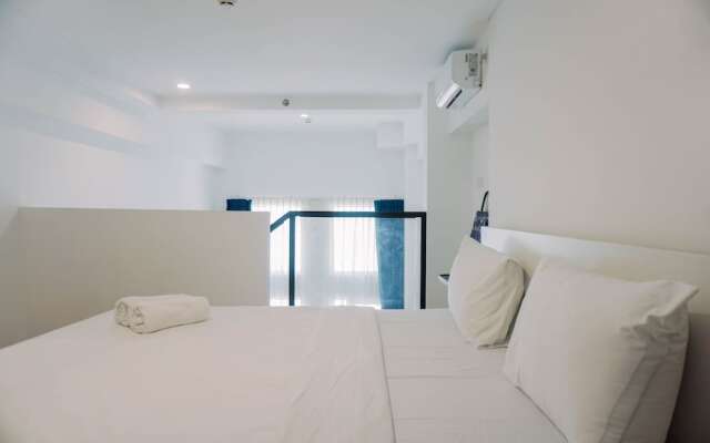 Comfortable And Homey Studio Loft At Kingland Avenue Apartment