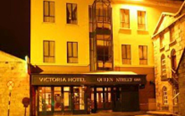 Victoria Hotel