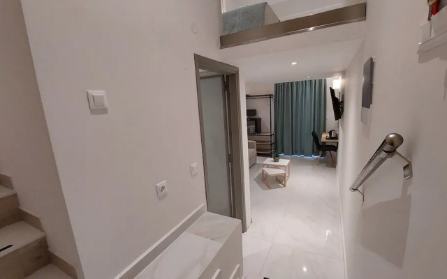 Marvel Deluxe Rooms